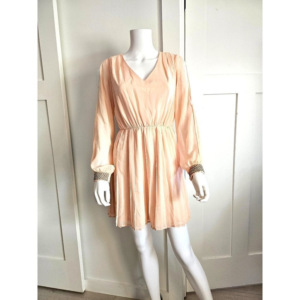 ALYA Pink/Peach Pleated Long Sleeve Dress with Pearl Detail Cuffs Size S/M